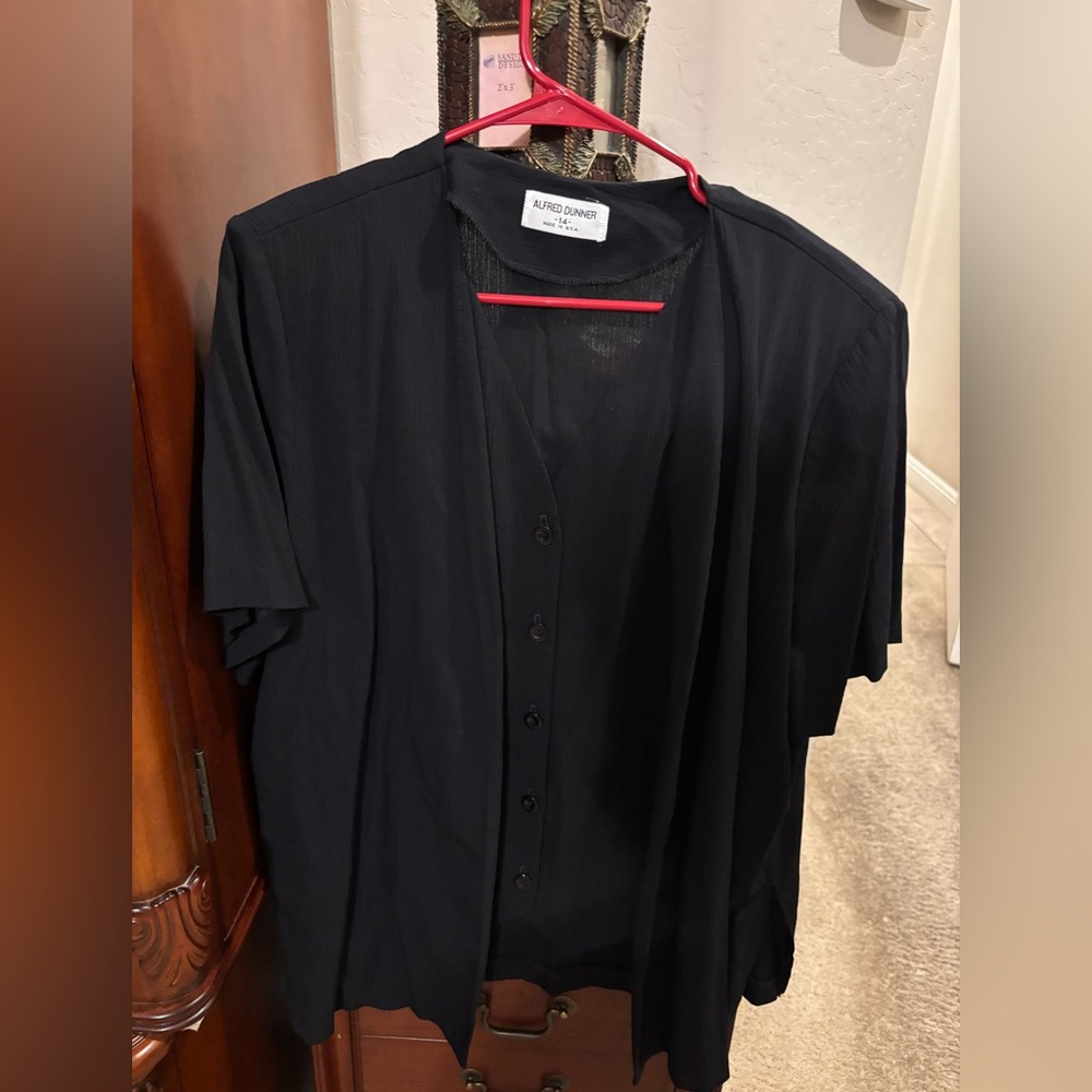 Alfred Dunner Black Short Sleeve Button Front Women's 2 in 1 blouse